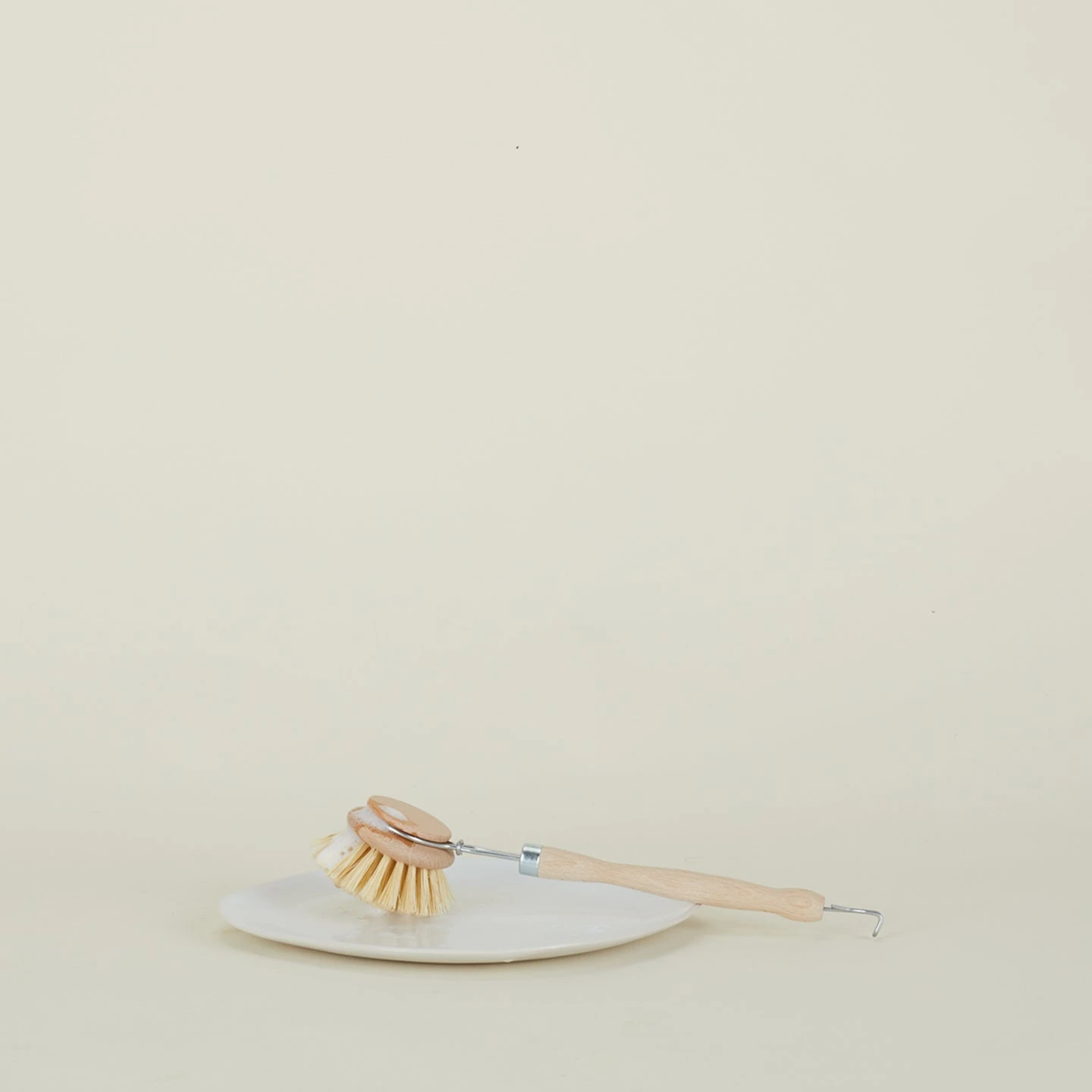 Essential Wood Handled Scrubber + Replacement Brush 2 Essential Wood Handled Scrubber + Replacement Brush - Image 2