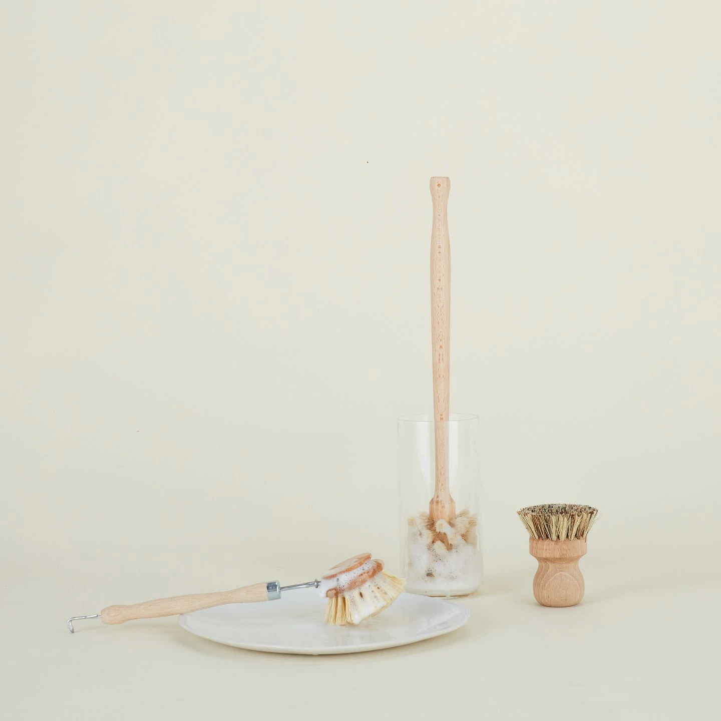 Essential Wood Handled Scrubber + Replacement Brush 3 Essential Wood Handled Scrubber + Replacement Brush - Image 3