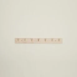 Iris Hantverk Wooden Rack - Seven Hooks