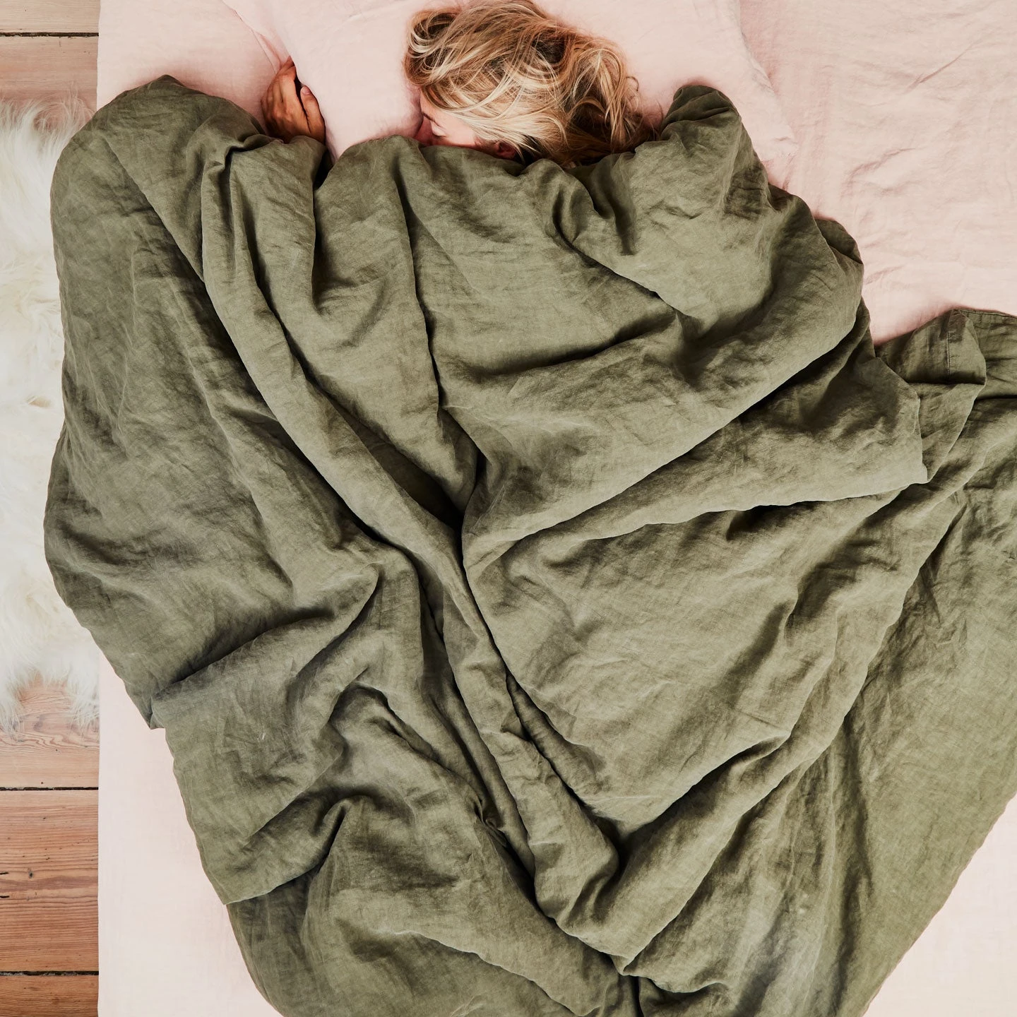 Simple Linen Fitted Sheet - Blush 3 Simple Linen Fitted Sheet - Blush - Image 3