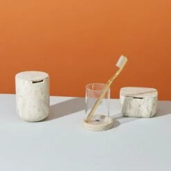 Tumbler Toothbrush Holder -Home Furnishing Store 2023 Q3 RETAIL REFRESH2146