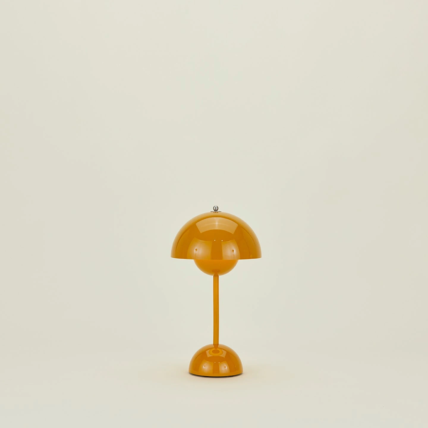 &Tradition Flowerpot Portable Lamp - Mustard 3 &Tradition Flowerpot Portable Lamp - Mustard - Image 3