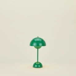 &Tradition Flowerpot Portable Lamp - Signal Green