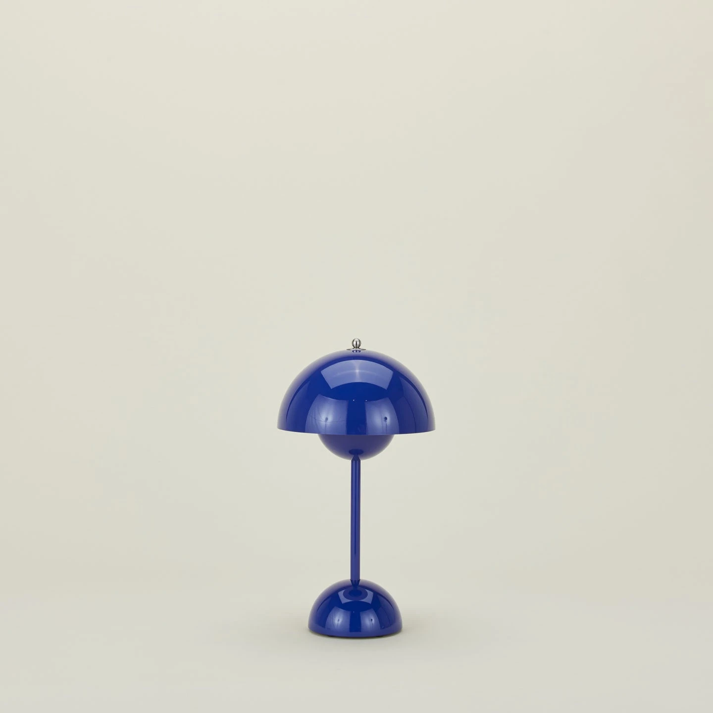 &Tradition Flowerpot Portable Lamp - Cobalt 2 &Tradition Flowerpot Portable Lamp - Cobalt - Image 2