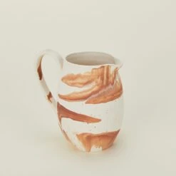 Bloomingville Marbled Stoneware Pitcher -Home Furnishing Store BLV.500.20.015.740 DETAIL