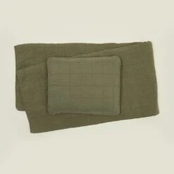 Simple Linen Quilt - Olive -Home Furnishing Store HNY Quilts 03 RT