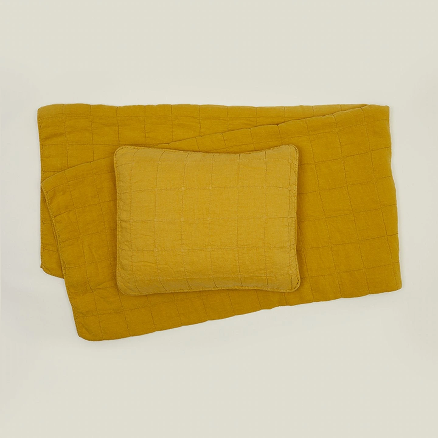 Simple Linen Quilt - Mustard 3 Simple Linen Quilt - Mustard - Image 3
