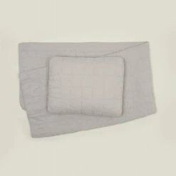 Simple Linen Quilted Shams, Set Of 2 - Light Grey -Home Furnishing Store HNY Quilts 08 RT 5fd02bf5 bae6 46d6 8e45 cb2d67b04d0f