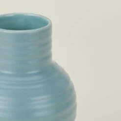 Essential Ceramic Vase - Sky -Home Furnishing Store HNY.100.30.021.510 DETAIL