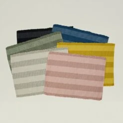 Essential Floor Mat - Light Grey -Home Furnishing Store HNY.300.40.010.XXX b RT 3abd97c3 c876 4a4c 8b91 19c39d48c815