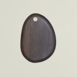 Pebble Cutting Board - Smoked Oak -Home Furnishing Store HNY.500.70.001.999 27d0ca6c 8c19 4f46 b5b3 2359b186c8ce