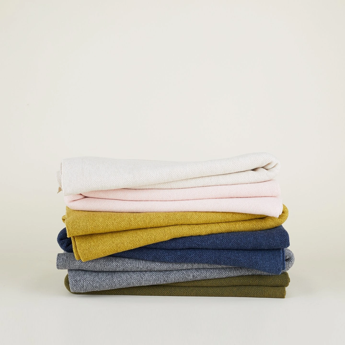 Simple Knit Oversized Throw - Ivory 2 Simple Knit Oversized Throw - Ivory - Image 2