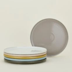 Essential Serving Platter - Olive -Home Furnishing Store IMG 1633 e5bab735 ce25 4a50 80c2 3c85a99c9ffb