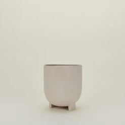 Serene Flowerpot - Sand -Home Furnishing Store KDS.800.10.004.045 a RT