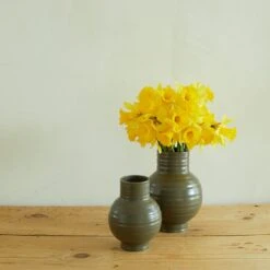 Essential Ceramic Vase - Olive -Home Furnishing Store MarchShoot Day3PD0381 Olive