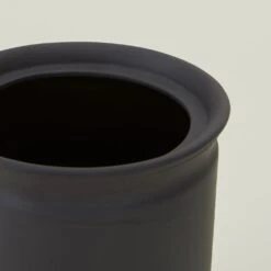 Larder Crock - Black -Home Furnishing Store SMD.500.70.MIX .999 c