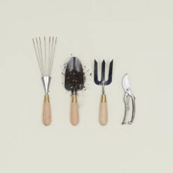 Garden Fork -Home Furnishing Store SMI.800.10.XXX .BCH c