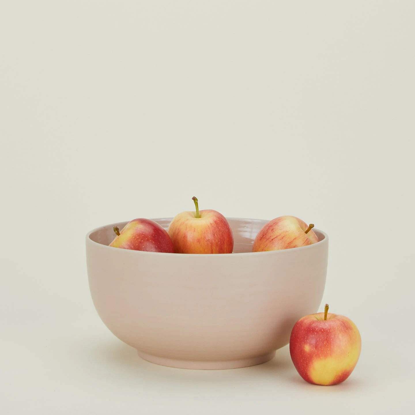Essential Serving Bowl - Blush 2 Essential Serving Bowl - Blush - Image 2