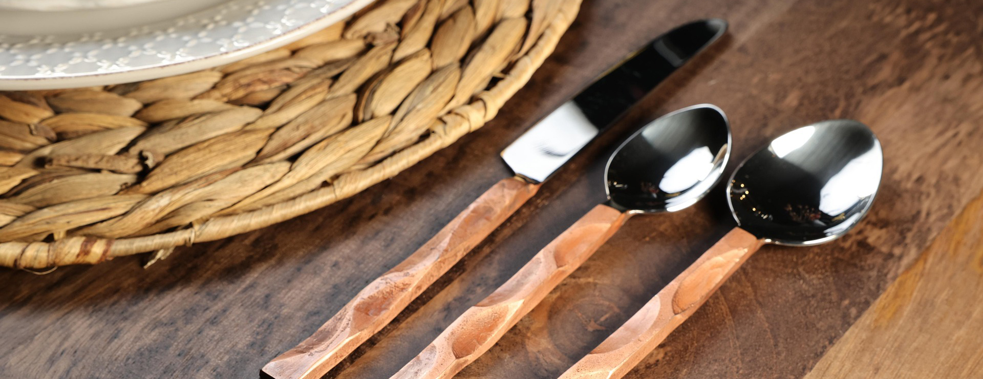 Home Furnishing Store -Home Furnishing Store silverware 7293024 1920